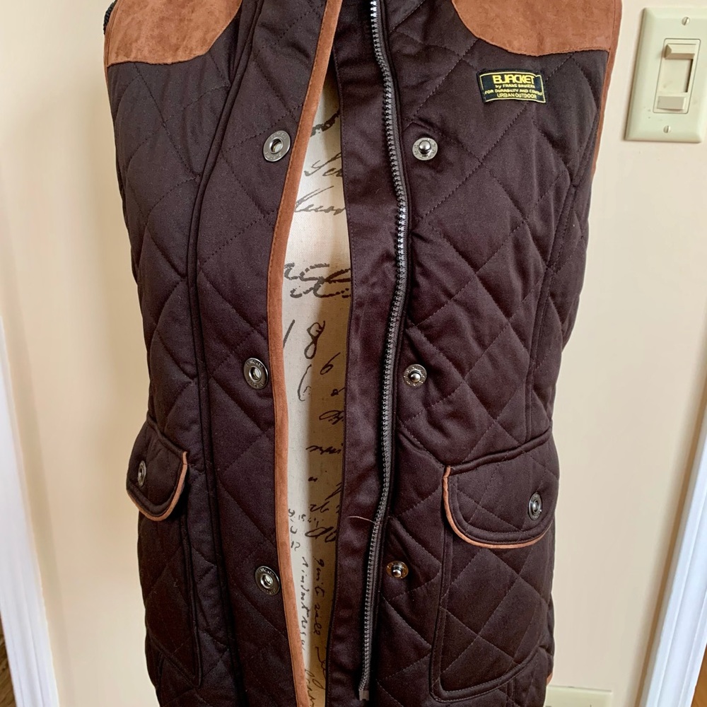 New BJacket vest quilted brown